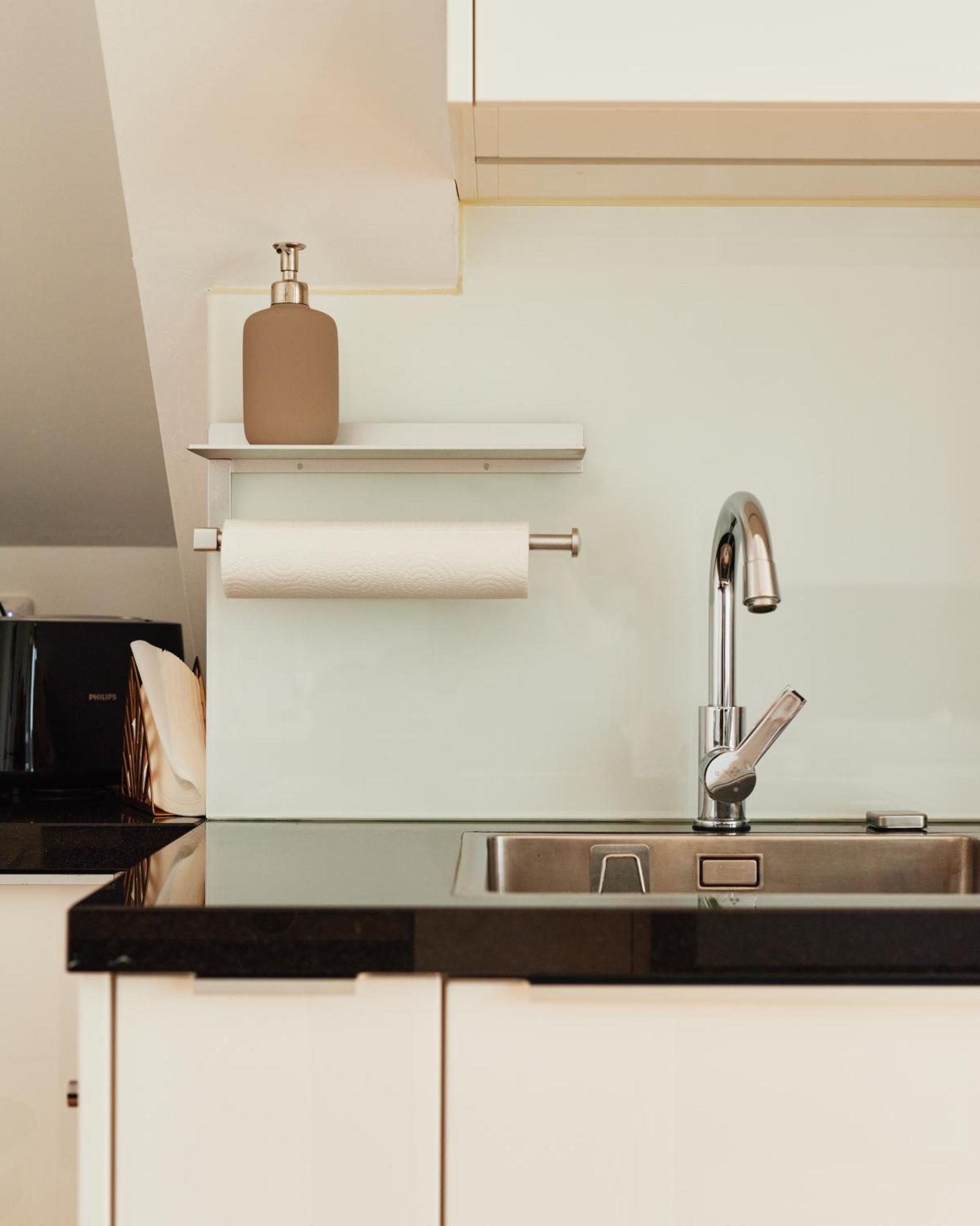 New Spacious Ultra-Modern Apartment In Wien Westbahnhof Esterno foto